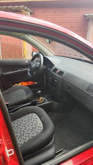 Predám auto Škoda Fabia - 6