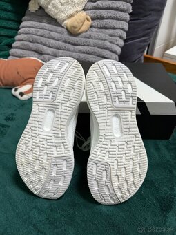 Bežecké tenisky Adidas - 6