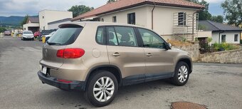 Volkswagen Tiguan 1,4 TSI 122 PS, 10/2012, cappuccino farba - 6