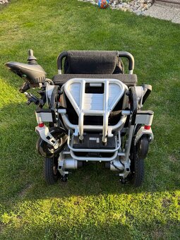 Elektrický invalidný vozík Hawkie 700W - 6