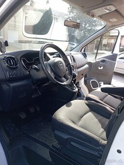 Prenájom 9 miestne auto - 6