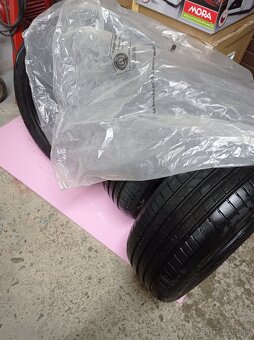 Hankook ventus prime4 205/60/R16 92V letné - 6