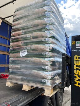 Brikety, pelety, pal. drevo. - 6