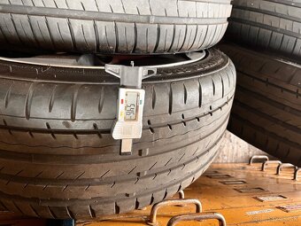 235/40R18 Tomket letne - 6