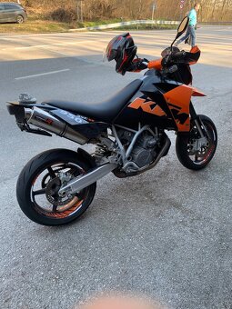 Ktm sm950 supermoto - 6