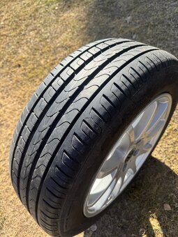 205/55 R16 Dezent Disky top stav pneu pirelli p7 VW Skoda - 6