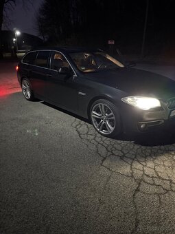 BMW 530xd Touring - 6