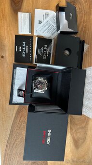 Casio G-SHOCK MT-G B3000D - NOVE 2025 - 6