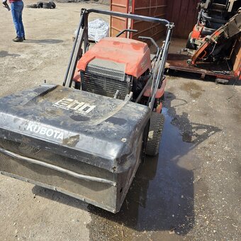 KUBOTA GZD 15 - 6