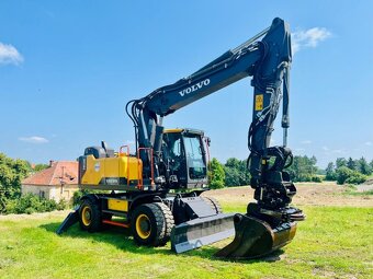 Kolesové rypadlo Volvo EW220E - 6