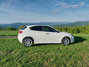Alfa Romeo Gulietta - 6