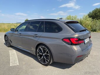 BMW 540i xDrive Touring – TOP výbava, záruka do 07/2027 - 6