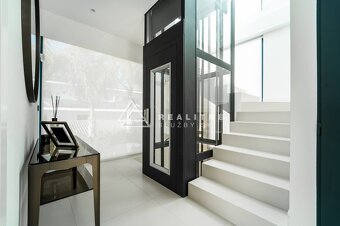 Španielsko, Vila, Marbella, Golden Mile - 6