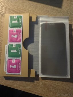 iPhone 11, Apple Watch Series 4 44mm - 6