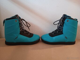nove wake topanky HYPERLITE AJ boots velkost 42 - 6