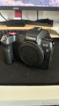 Canon R + výbava - 6