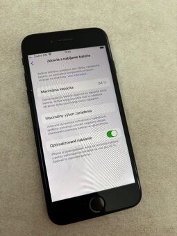 iPhone SE 2022 64GB - 6