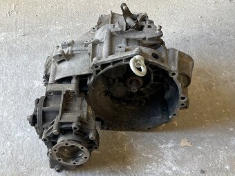 Rozpredam diely na 1.8t AQA - 6