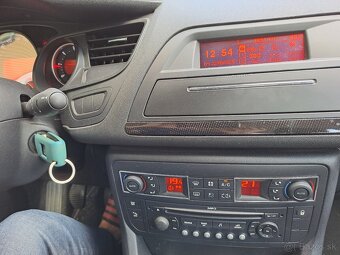 Citroen c5 2.0 hdi 100kw.170tis.km.2009 - 6