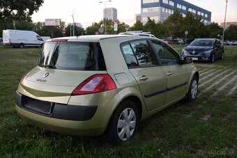 Predám Renault Megane 1.6 - 6