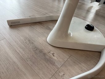 Jedalenska stolička na kŕmenie - Mima Moon - 6