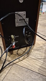 Reproduktory Genius - 6