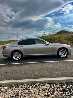 BMW 730d F01 - 6