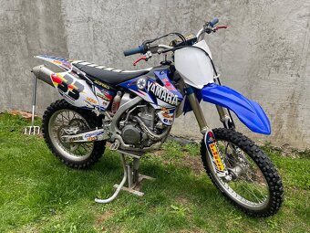 Yamaha YZF 450 - 6