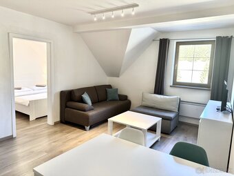 Jedinečný 2-izbový kompletne zariadený apartmán - 6