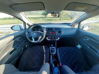 Kia Rio - 6
