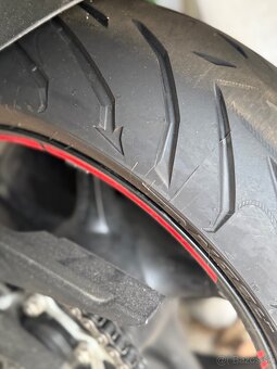 Yamaha Fazer FZ6 - 6