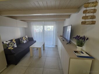 Chorvátsko, 1-izbový apartmán len 100 m od pláže pri Splite - 6
