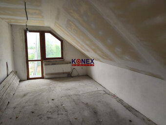 Dvojpodlažný priestranný dom na predaj - Sobrance – Komárovc - 6