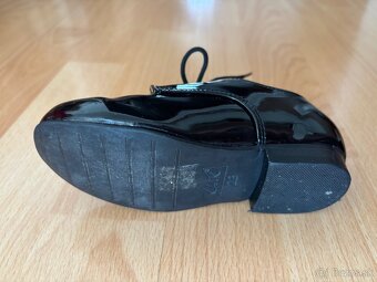 Chlapčenské lakovky 23 - 6