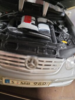 Model 1:18 C sport Coupe Welly - 6