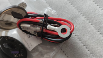 12-24V 48W dualna USB nabijacka do auta s LED (PD3.0&QC3.0) - 6