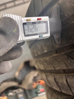 Bridgestone 255/55R19 letne - 6