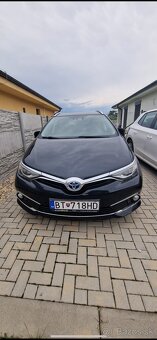 Toyota Auris 1.8 Hybrid Automat, rok 2017 - 6