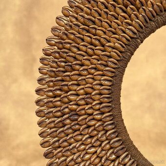 Tolai kmeňové nákrčníky z nassa mušlí - Papua Nová Guinea - 6