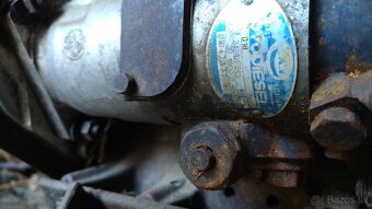 Motor pre GAZ 69 - 6