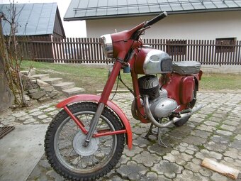 JAWA 250 - 6