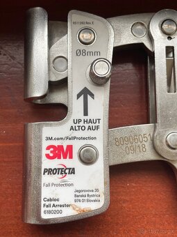 Predám zachytávač pádu 3M™ Protecta - 6