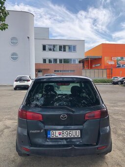 Mazda 2 - 6