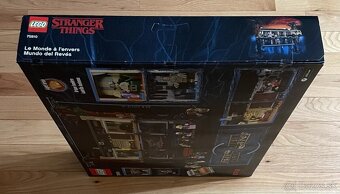 Nové LEGO Stranger Things 75810 Upside Down - 6