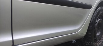 Rozpredám Škodu Octavia 2 sedan - 6