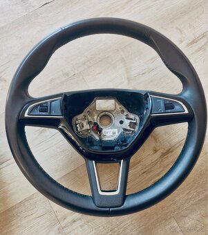 Volant Skoda Superb 3 - 6