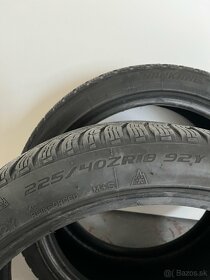Predam celoročne pneu 225/40 R18 - 6