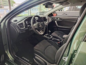 KIA CEED SW 1,5 T-GDI SILVER SILVER PACK - 6