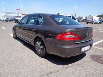 Škoda Superb 1.6 TDI Elegance - 6