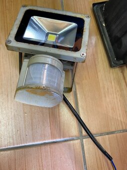 Halogénové svetlo - 6